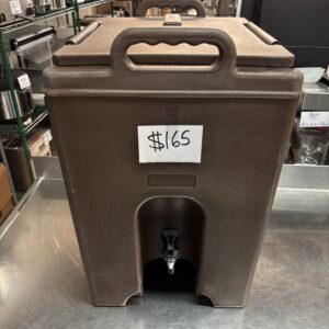 10.5 Gallon Insulated Cambro Beverage Dispenser