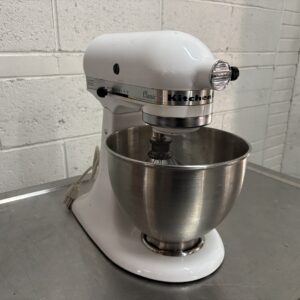 Kitchen Aid 4.5 Quart Mixer