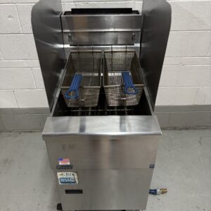 Pitco Natural Gas 75 lb Deep Fryer